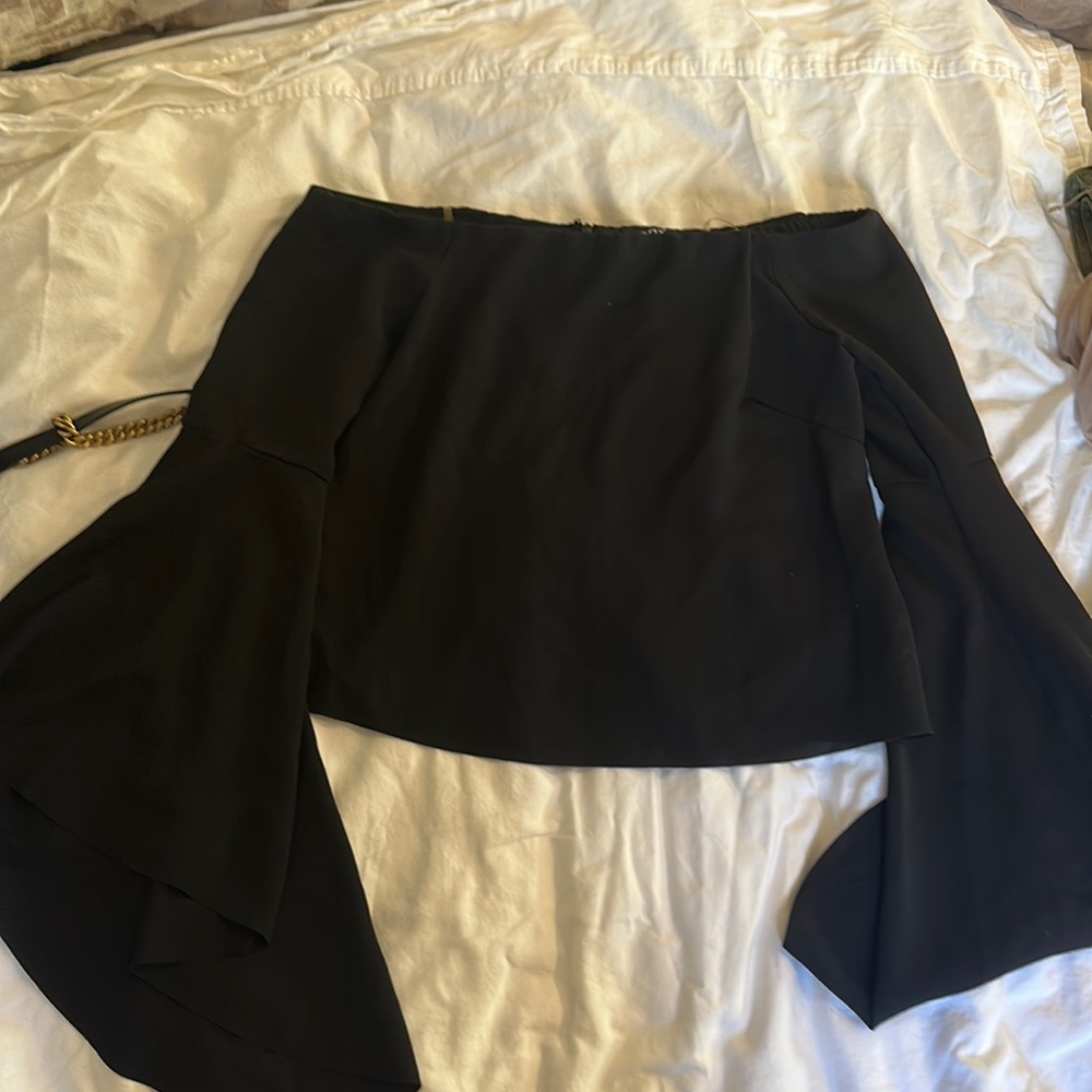 BLACK OFF THE SHOULDER TOP WITH BELL SLEEVES SIZE M